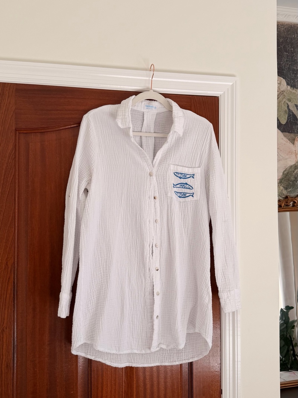 Dreamers White Button-Down Shirt with Blue Fish Pocket Embroidery
